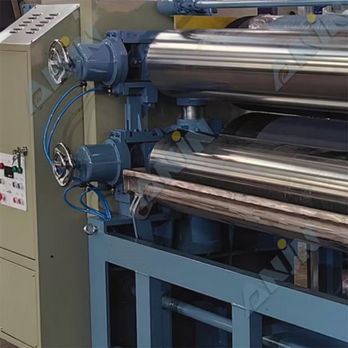 Glue Spreader And Conveyor with Disc Unit