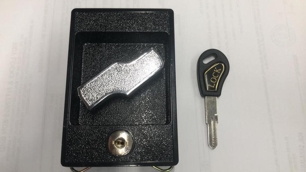 Recess Cabinet Lock - Color: Black + Chrome