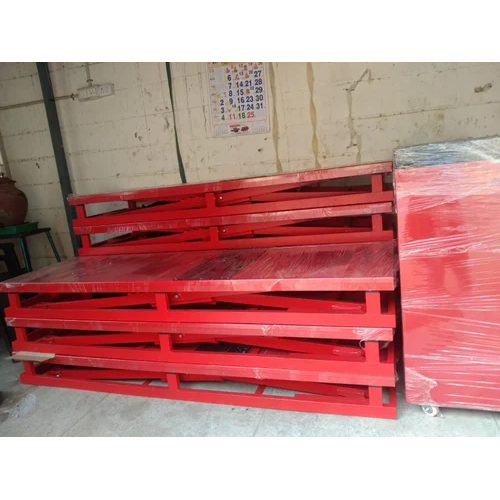 Two Wheeler Service Station Equipment