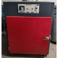 Hot Air Oven Laboratory Type