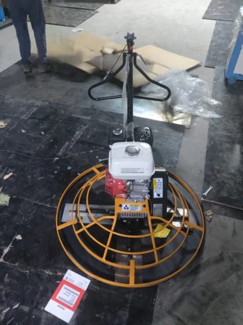 Power Trowel Dmr1000 With Honda Engine