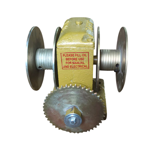 350Kg Fabricated Winch - Color: Silver And Yellow