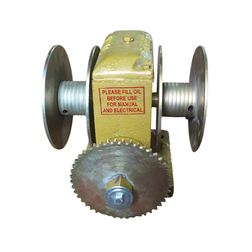 750Kg High Mast Winch - Color: Silver And Yellow