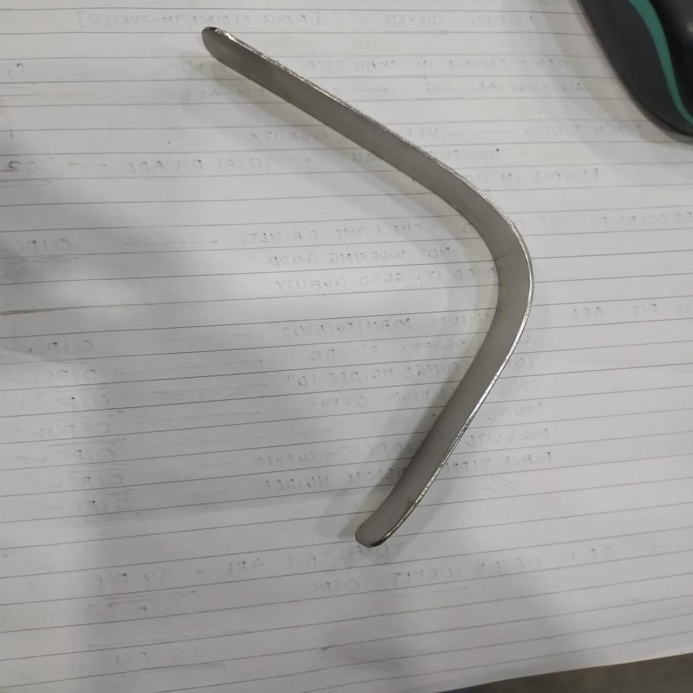 Tongue Depressor- L Shape - Application: Hospital