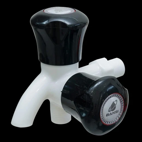 Half Turn Foam Flow Bib Cock - Color: White And Black