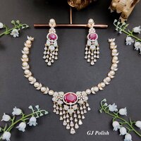 Classic beauty AD Necklace