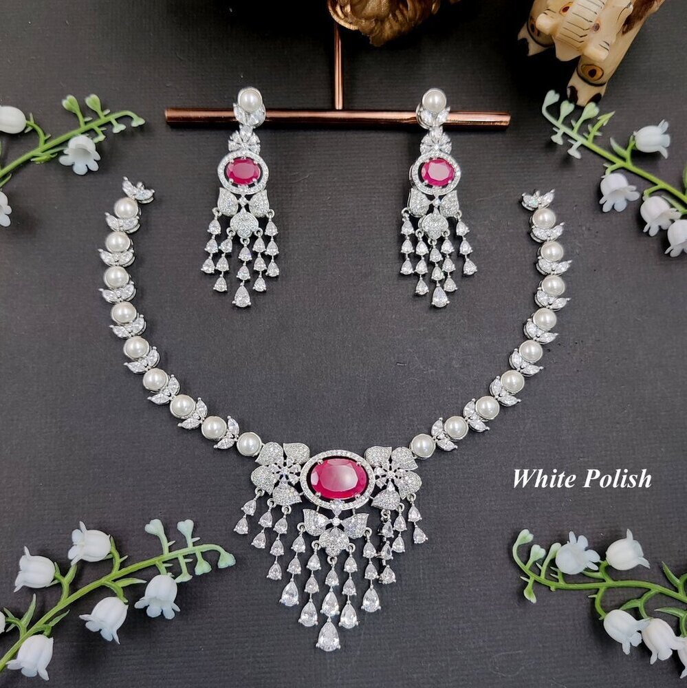 Classic beauty AD Necklace