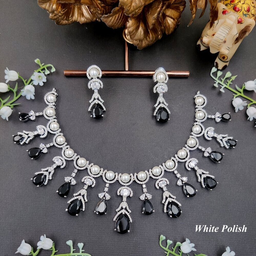 AD Pearl charm Necklace