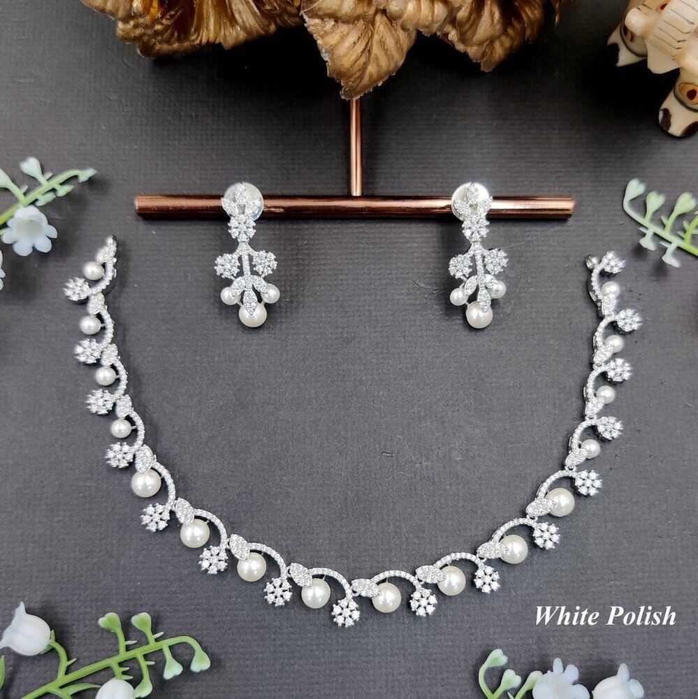 AD Classy Necklace Set
