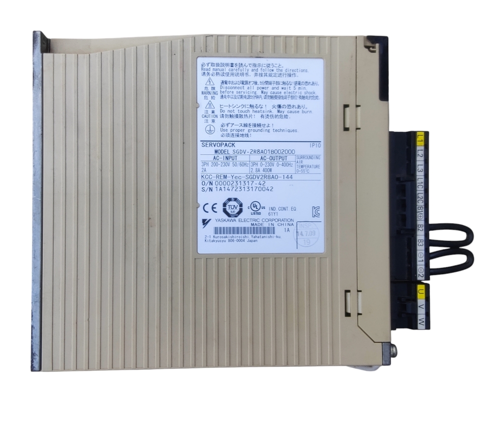 Yaskawa Servo Motor Sgdv-2r8a01b002000 - Color: White