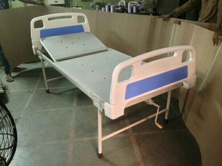 Hospital Semi Fowler Bed Deluxe