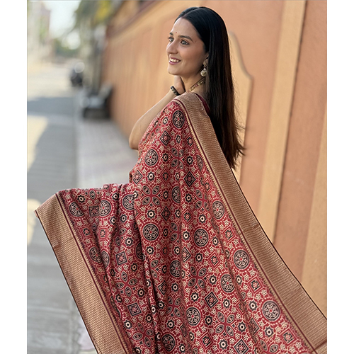 Chex Printed Saree - Mal Cotton, 5.5 Meters, Maroon Base With Multi-colored Chex Pattern, Contrast Zari Woven Border, Woven Chit Pallu, Ethnic Appeal