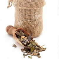 Adhatoda Vasica (adusa) Extract - Application: Medicine