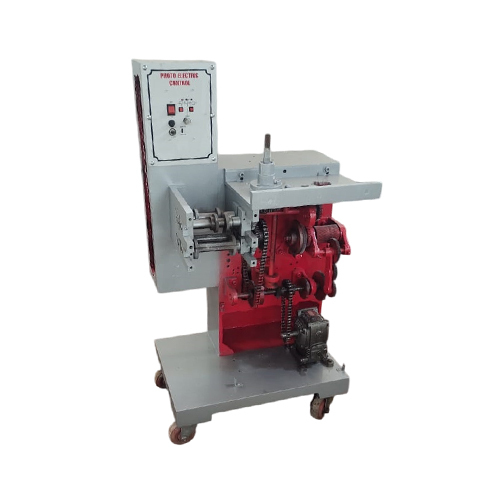 Mild Steel Hydraulic Paper Plate Machine - Grade: Semi-Automatic