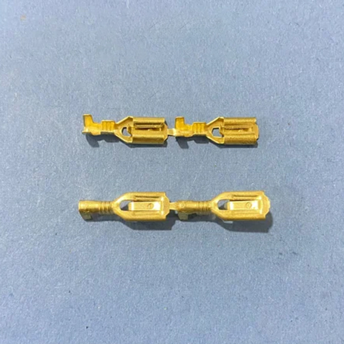 4.8 Positive Lock Terminal - Color: Golden