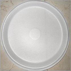 सादा डिस्पोज़ेबल प्लेट