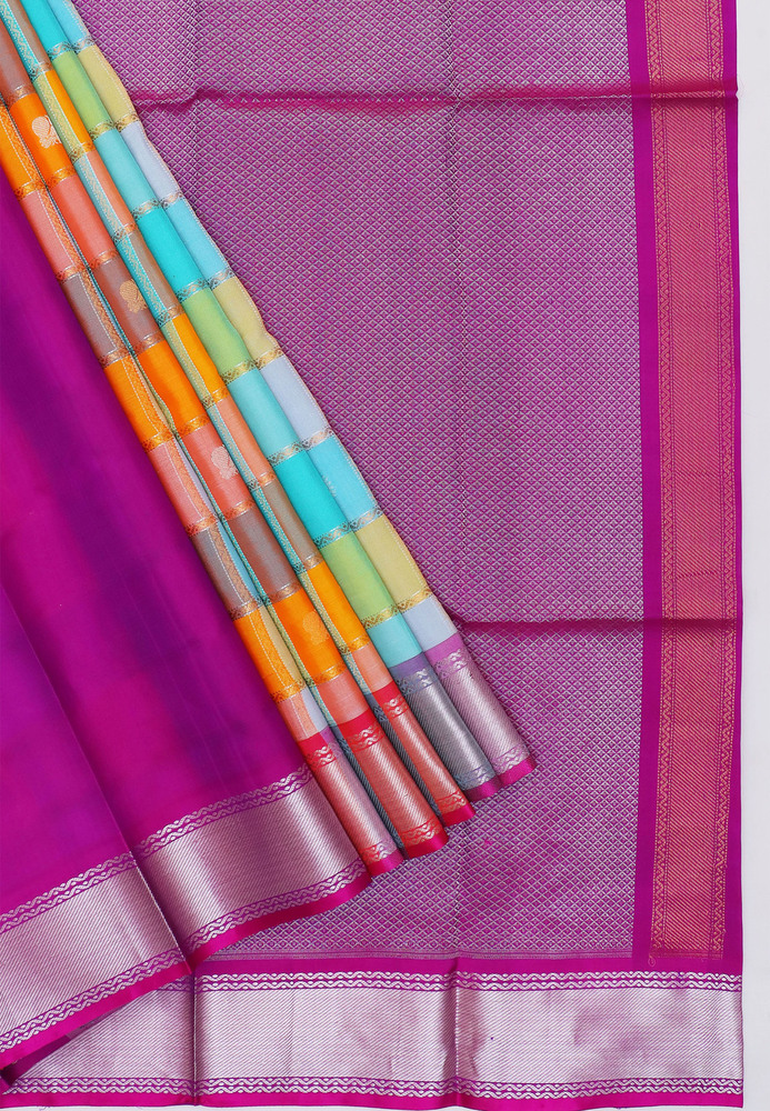 GREEN LEAF MULTI COLOR PATTU SAREE