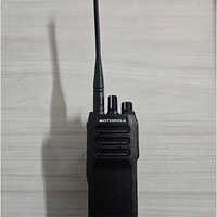 Motorola Walkie Talkie R2 - Frequency Range (hz): 50 Hertz (hz)