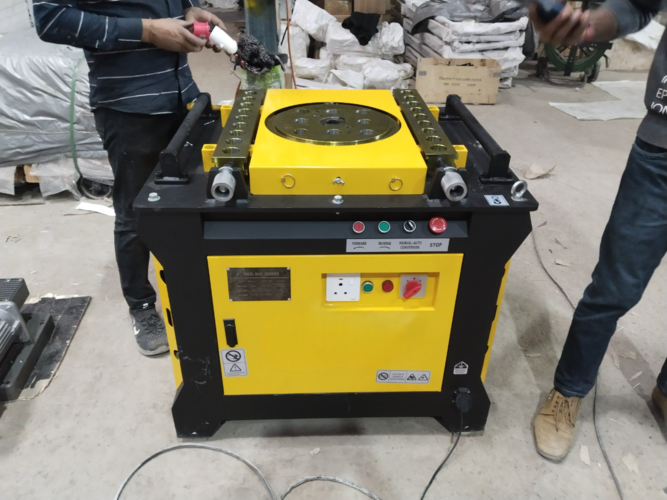 Bar Bending Machine Gw42- New - Color: Yellow