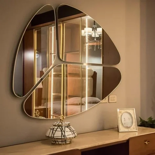 Antique Glass Mirror - Shape: Oval