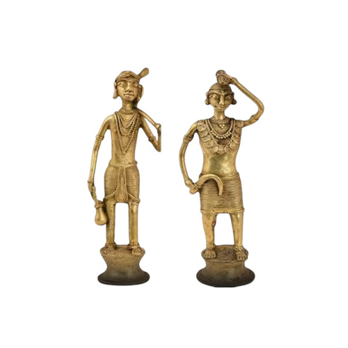Brass Sculpture Of Two Seated Figures Dhokra Art Handicraft Item - Color: Golden