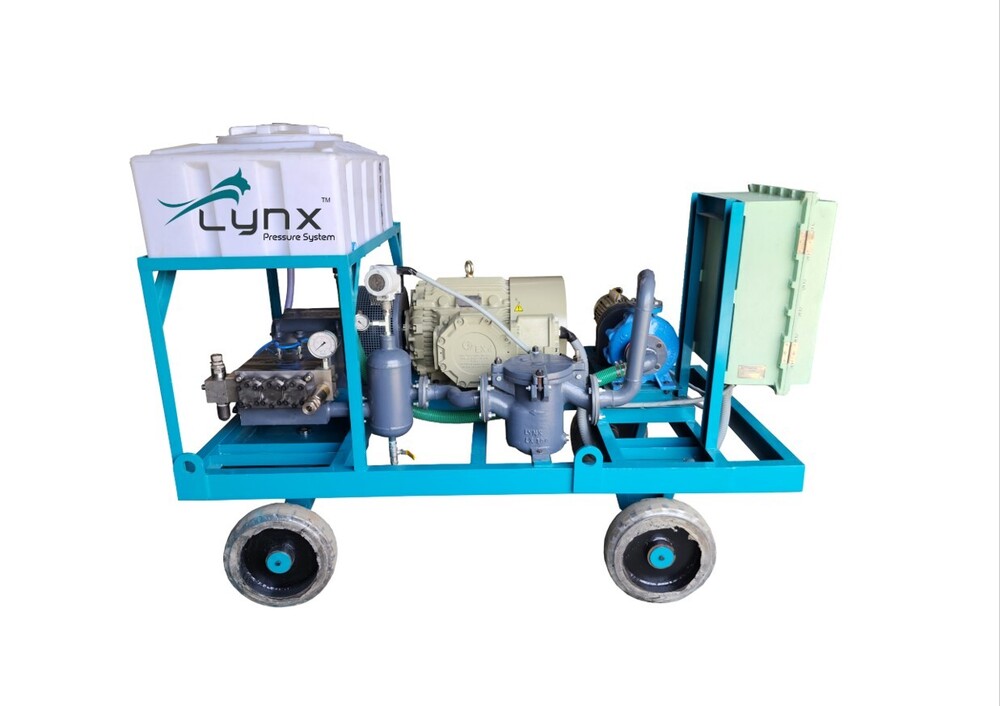 Triplex Water High Pressure Pump 200 Bar - Color: Grey
