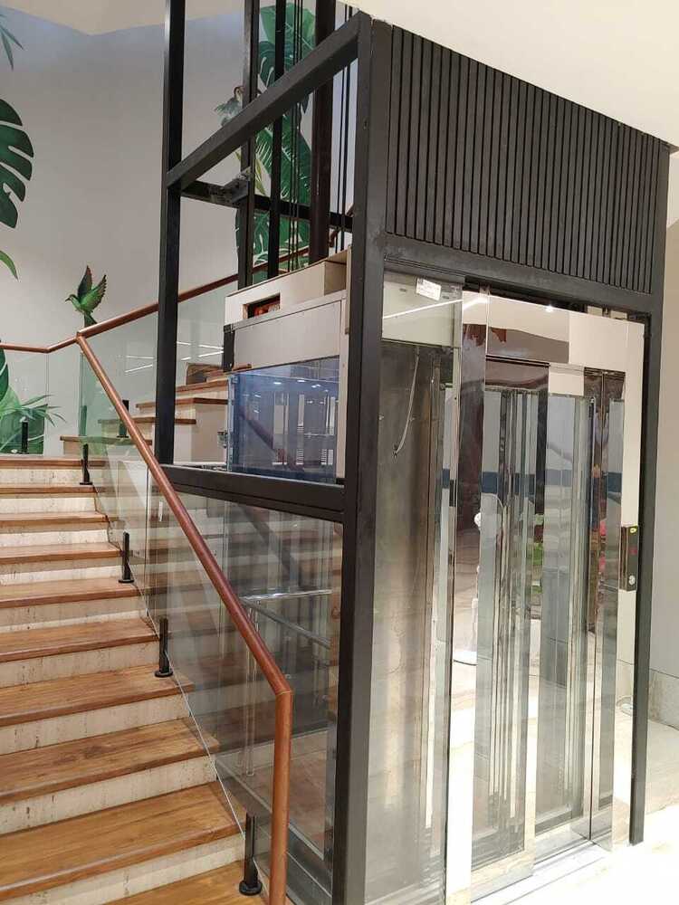 Bunglow Elevator