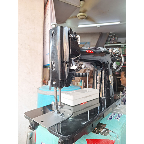 Usha Umbrella Sewing Machine - Operate Method: Manual