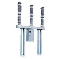 145 Kv Sf6 Gas Circuit Breaker - Color: Silver