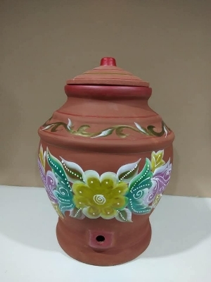 clay water pot. ( Matka)