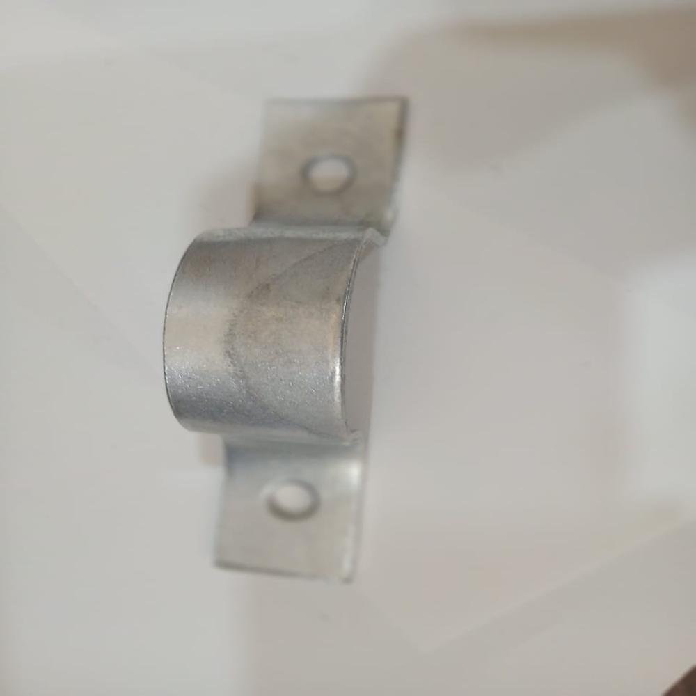 U Clamp 1.5 Inches - Color: Golden