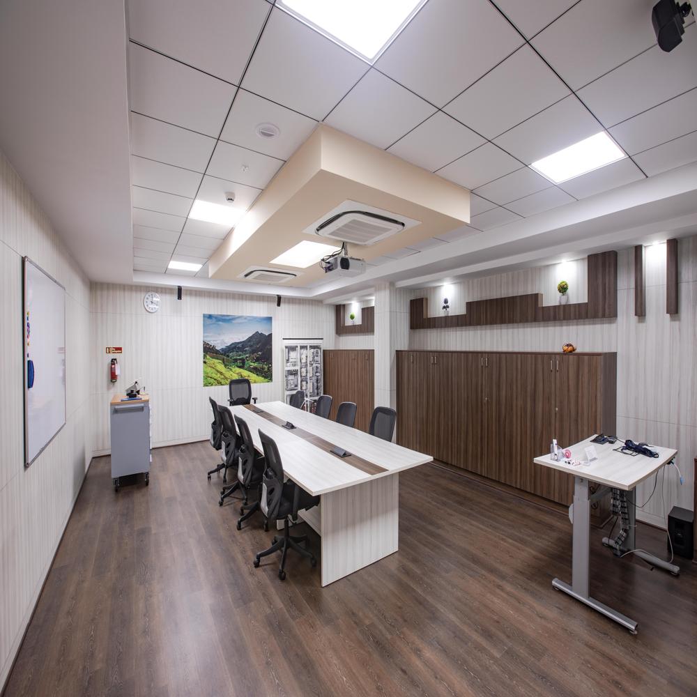 Blue And White Prefab Office Structure