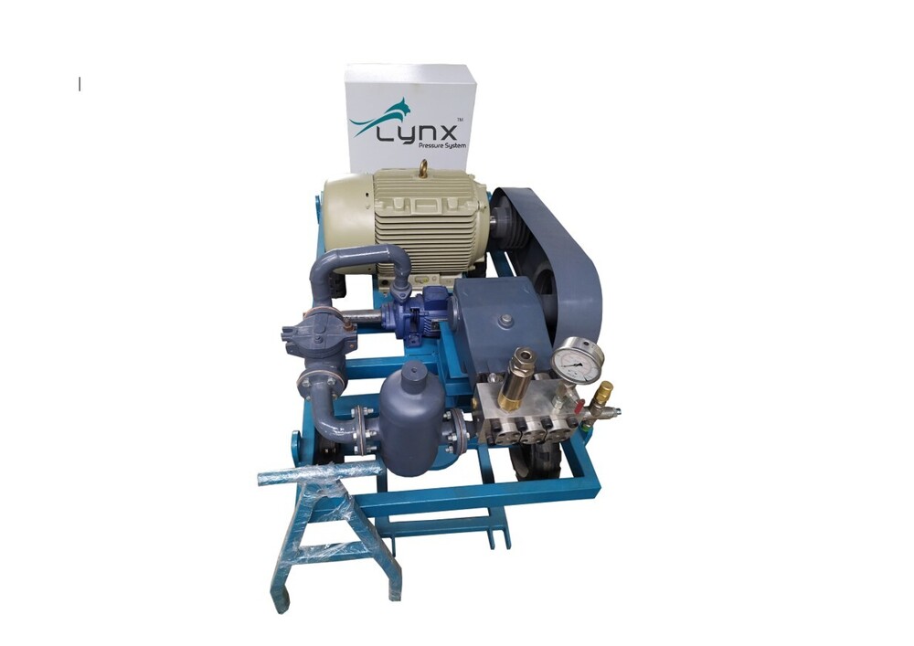 Triplex Plunger Water Jetting Pump - Color: Blue