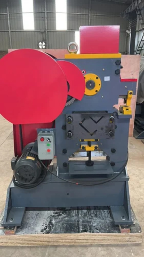 Iron Worker Qa32-10 - Color: Red