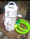 Instant water geyser
