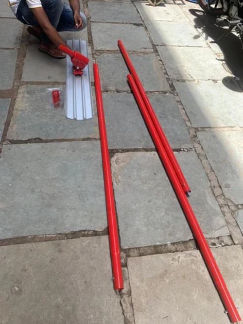 Magnesium Bull Float - Aluminium Pipe, 4'8'' Blade Size | 47 Inches Length, 8 Inches Width, Manual Control, Concrete Finishing Feature