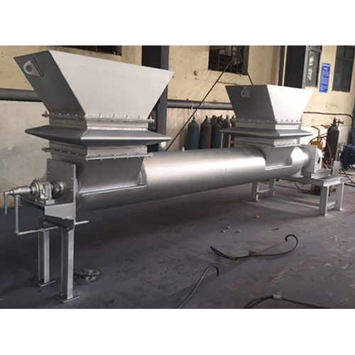 Hot Ash Handling Screw Conveyor - Color: Silver