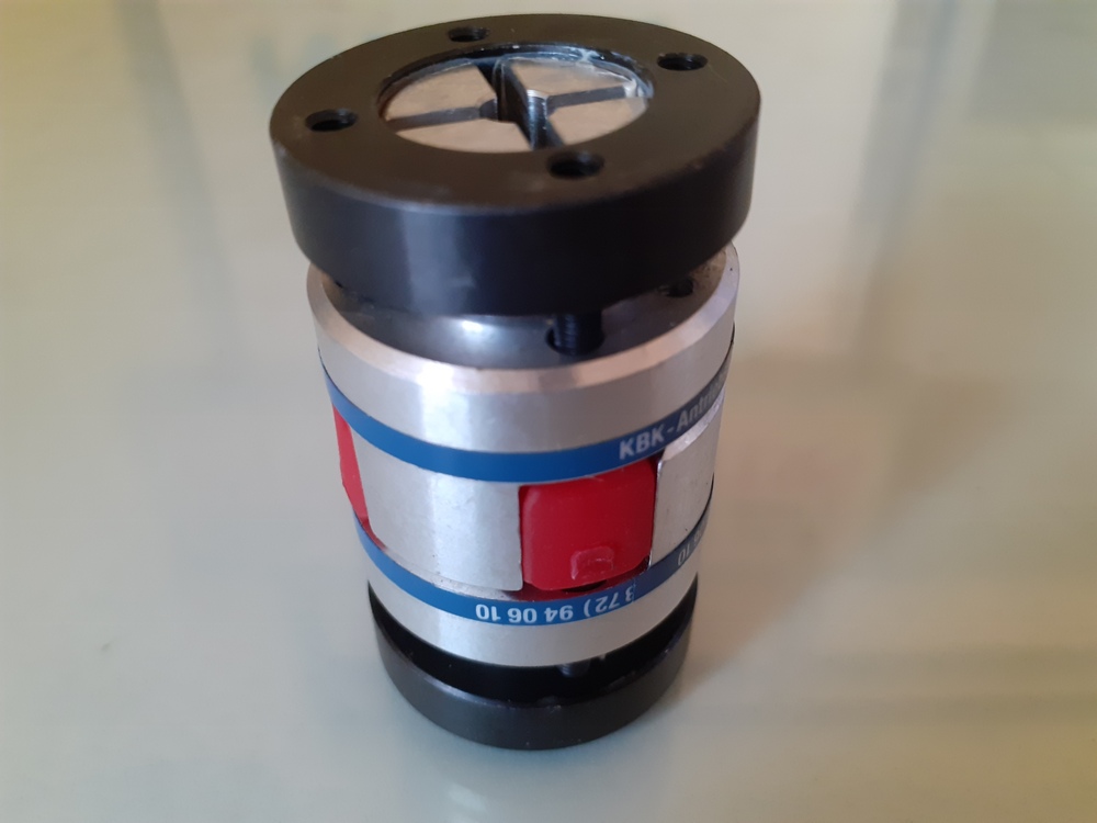 SERVO INSERT COUPLINGS