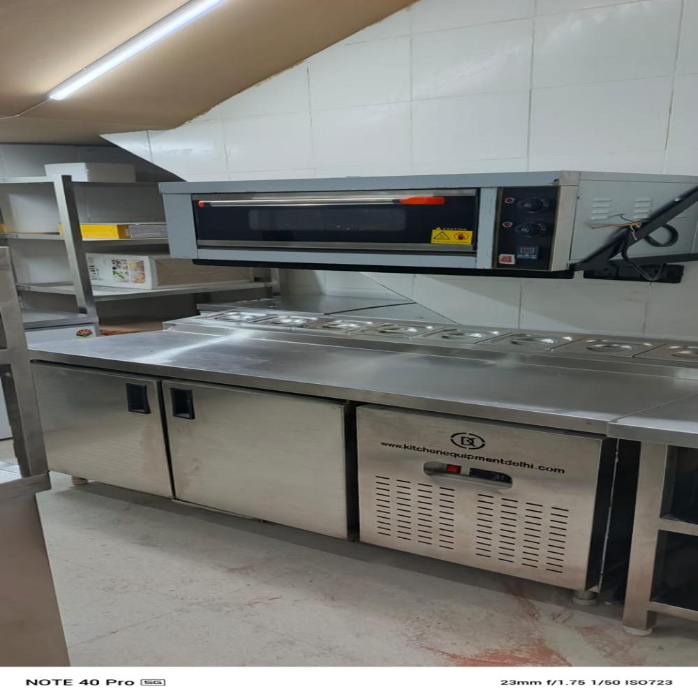 Single Deck Oven - Color: Grey
