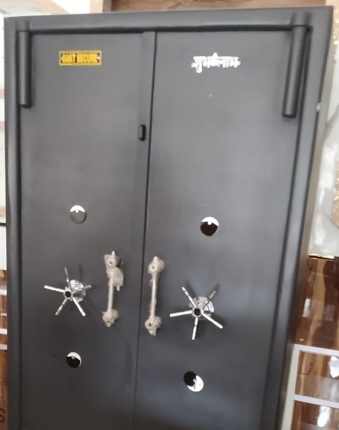 SAKT DOUBLE DOOR SAFE 6'