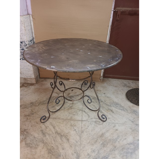Iron Folding Table - Color: Sliver