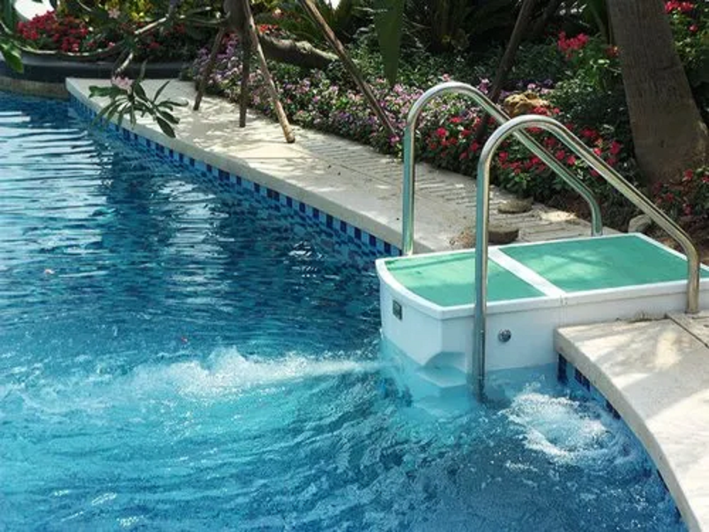 Swimming Pool Pipeless Filter - Standard Size, White Color | Manual Control, Electric Power Supply, Floor Mount Design, 1 Year Warranty