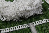 White Colour Polyester Jhalar Lace