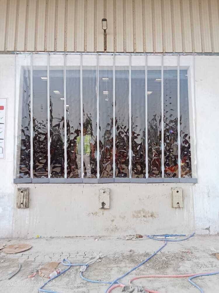 Industrial Vertical Blind - Plastic Material, 8x50 Meters, Transparent Color, 8 Inch Width, 2mm Thickness | Plain Style, Easy Assembly, Suitable For Homes, Offices, Hotels