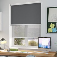 Roller Blind With Pelmet