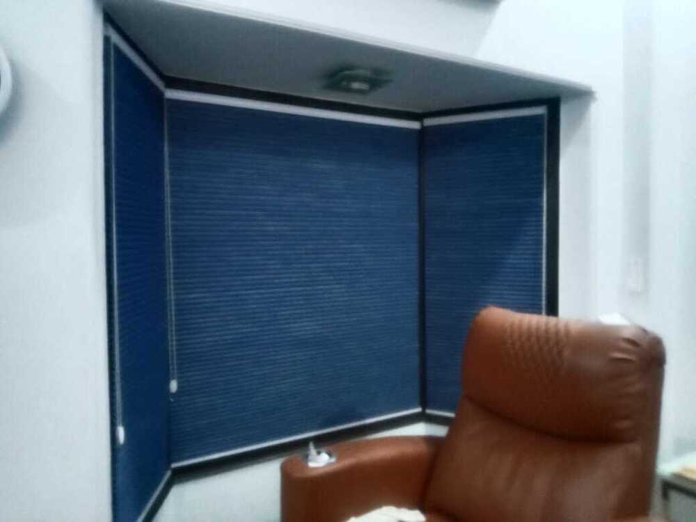 Honey Comb Blind - High-quality Wood, 96 Inches Wide, Brown Color | Modern Horizontal Pattern, Easily Assembled, Heat-insulation, Anti-uv, Blackout