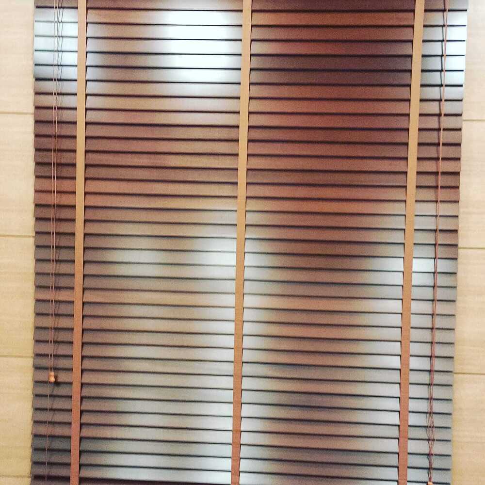 Customize Wooden Blind - Wood Material, 96-inch Width, Multicolor Stripe Pattern | Easily Assembled, Blackout, Heat-insulation, Versatile For Home, Office, Hotel