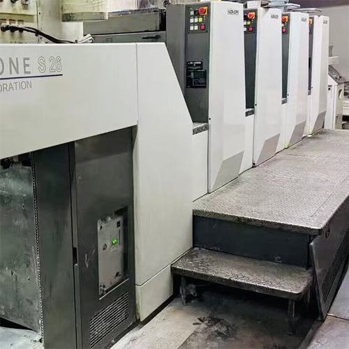 Ls426 , 2008 Komori Lithrone Super Offset Printing Machine - Automatic Grade: Semi-Automatic