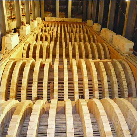 पिघलाने वाली भट्टी