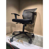 Office Chair New Knetted Black Colour - Artwork: Handmade